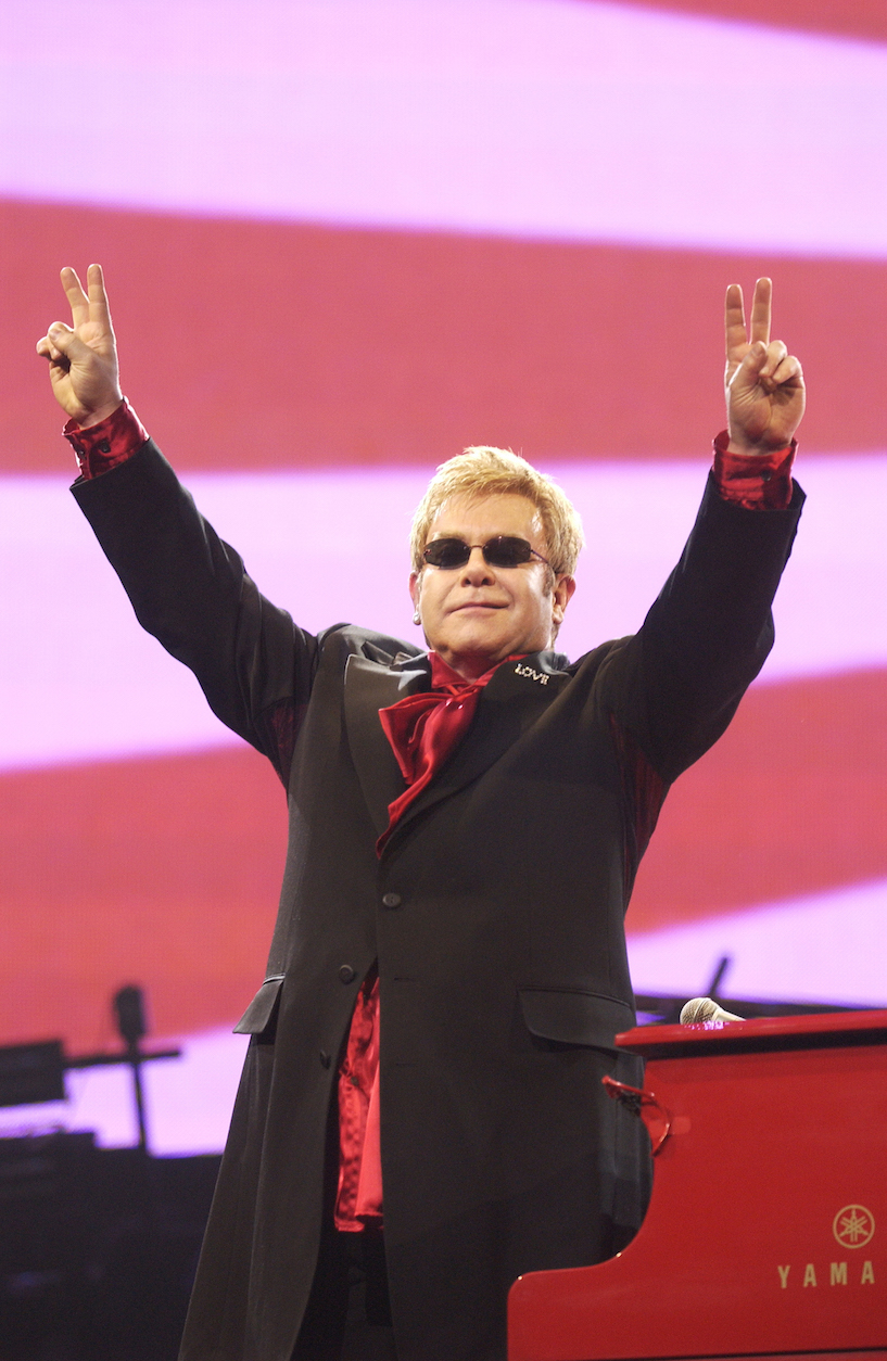 Jak Elton John świętuje 70. urodziny na charytatywnej gali w Los Angeles! 