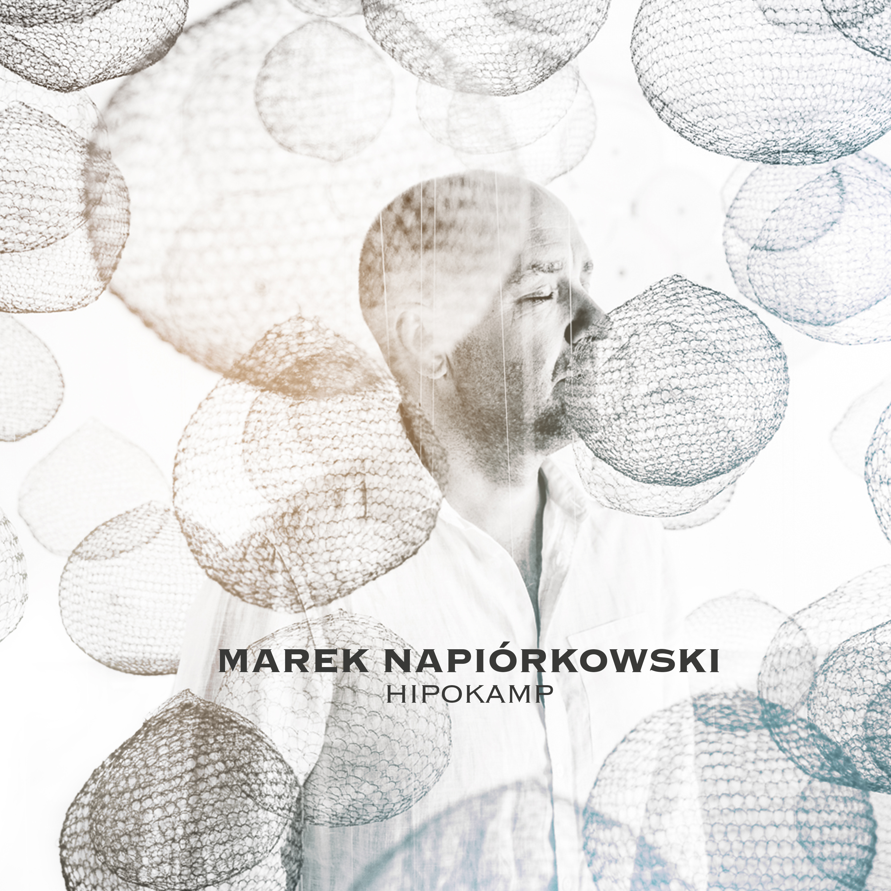 Marek Napiórkowski prezentuje nowy klip i rusza w trasę koncertową